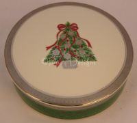 Mikasa FESTIVE TREE #L3276 Round Box w/Lid